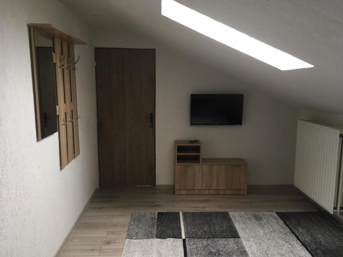 Casa Andy Hotell Buşteni Eksteriør bilde
